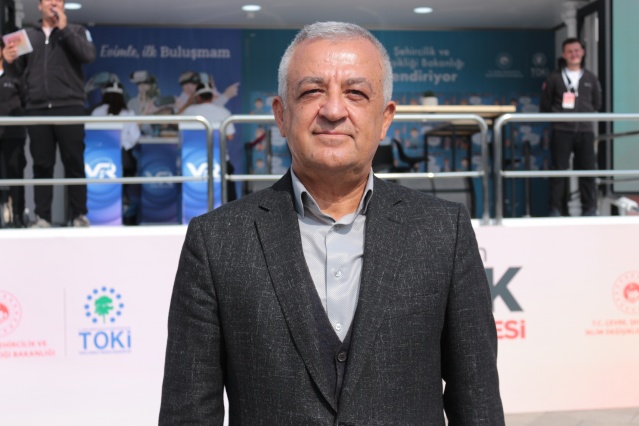 "İlk Evim, İlk İş Yerim" ile "İlk Evim Arsa" projelerinin tanıtım tırı Konya'ya geldi