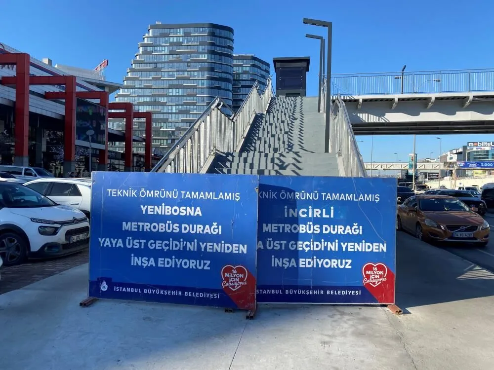 İstanbul'un Kalbinde Metrobüs Çilesi Yenibosna 6 Aydır Bitmedi! 2