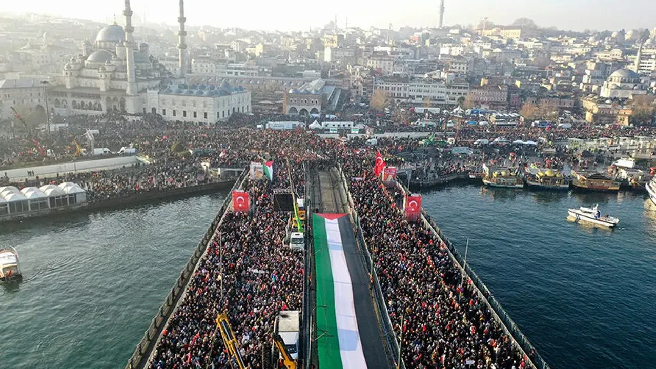 Tevfik Göksu’nun Filistin desteğine Instagram sansürü tartışma yarattı