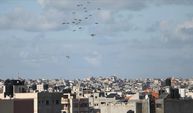 Gazze Şeridi'ne havadan atılan insani yardım malzemesinin paraşütleri açılmadı