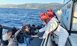 Aydın'da mahsur kalan düzensiz göçmenler kurtarıldı 