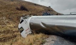 Kahramanmaraş yolunda kaza: Tanker devrildi   