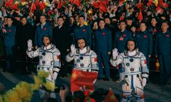 Uzay yarışında Çin en genç ekibini yolladı 