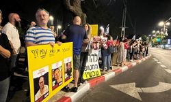 Netanyahu'ya esir protestosu yapıldı