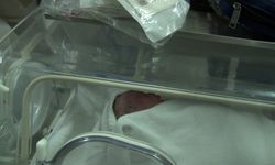 100'üncü yılın ilk bebeği 'Ata' dünyaya geldi 