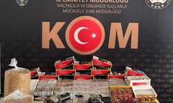 Burdur'da kaçak sigara operasyonu: 4 kişi gözaltında 