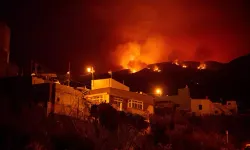 İspanya'yı alarma geçiren yangın: 3 bin kişi tahliye edildi