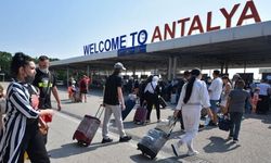 Antalya'da turist sayısı rekora koşuyor! 