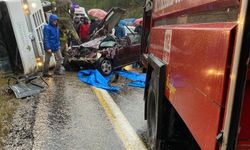 Taziye yakınlarını taşıyan otobüs kaza yaptı: 1 ölü