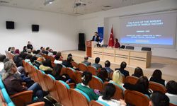 “Kore Savaşı’nın Dünya Tarihindeki Yeri” Anadolu Üniversitesi’nde konuşuldu