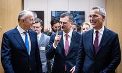 NATO-Ukrayna Konseyi Brüksel'de toplandı 