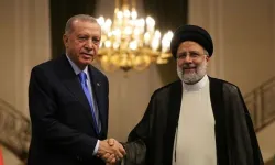Cumhurbaşkanı Erdoğan İranlı mevkidaşı Reisi ile görüştü 