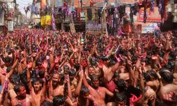 Hindistan’da kanlı festival: 4 kişi öldü 
