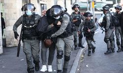 İsrail güçleri 50 Filistinliyi gözaltına aldı 