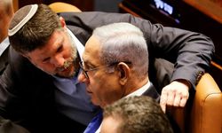 Netanyahu, nükleer silah açıklaması yapan bakanı uzaklaştırdı 