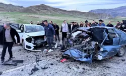 Adıyaman'da iki otomobilin çarpışması sonucu 1 kişi öldü