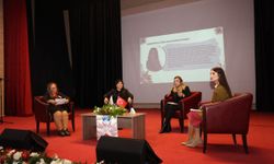 Toroslar'da 'Kadınlar Hakları Günü'ne özel sergi ve panel düzenlendi   