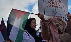 Doktorlar İsrail katliamını protesto etti   