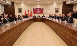 Erdoğan, Asgari Ücret Tespit Komisyonu'nu Beştepe'ye davet etti 