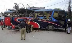 Pakistan’da yolcu otobüsüne silahlı saldırı   