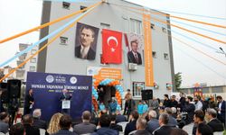 Akdeniz Belediyesi "Yaparak ve Yaşayarak Öğrenme Merkezi" açıldı   