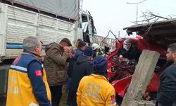 Kozan-Ceyhan karayolunda trafik kazası: 2 yaralı   