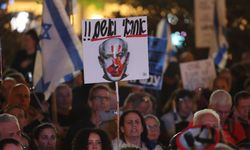Netanyahu hükümetine İsrail'de tepkiler artıyor 