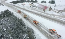 Erzincan’da kardan kapanan 375 köy yolu ulaşıma açıldı   