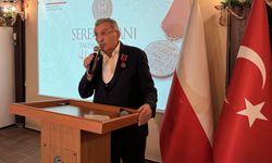 Beykoz Belediye Başkanı Aydın'a, Polonya "Bene Merito" şeref nişanı verildi