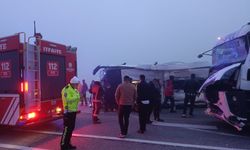 Malatya'da yolcu otobüsü faciasında 4 kişi ölü, 36 kişi yaralandı