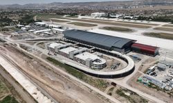 Kayseri Havalimanı yeni terminal binasına kavuştu 