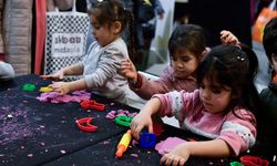 Ankara Büyükşehir Belediyesi geleneksel yarıyıl çocuk festivaline ev sahipliği yaptı   
