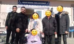 Hakkari’deki engellilere sandalye desteği   