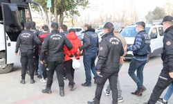 Mersin'deki DEAŞ operasyonunda 9 tutuklama   