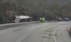 Antalya'da otobüs kazası: 21 yaralı 