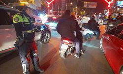 Adana’da motosiklet kullananlara sıkı denetim   