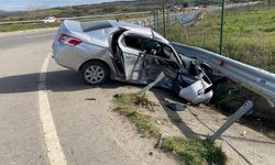 Pendik’te 2 otomobilin çarpıştığı kazada 3 kişi yaralandı 