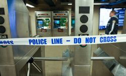 New York metrosunda silahlı saldırı: 1 ölü, 5 yaralı 