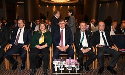 CHP İzmir Büyükşehir Belediye Başkan adayı Tugay, ESİAD toplantısında konuştu: