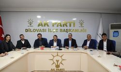 Dilovası Belediye Başkan adayı Ömeroğlu, belediye meclis üyeliği adaylarıyla buluştu