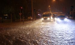 Şiddetli yağışlar Antalya'yı vurdu: 5 ilçede eğitime 1 gün ara
