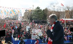 Cumhurbaşkanı Erdoğan:  Gençlerimizi hedef almak zihniyet bozukluğunun işaretidir