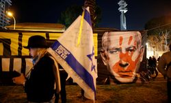 İsrailli protestocular Netanyahu'yu istifaya çağırdı 