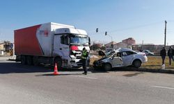 Afyonkarahisar'da trafik kazası: 2 yaralı  