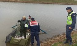 Edirne'de jandarma ekipleri balıkçıları denetledi