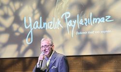 Özdemir Asaf'ın 100. yaşı "Yalnızlık Paylaşılmaz" etkinliğiyle kutlandı