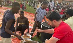 Amasya'daki İyilik Hareketi Derneği Uganda'da iftar sofrası kurdu