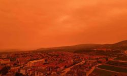 Bu kez görüntü Türkiye'den: Gökyüzü kırmızıya büründü!