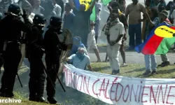 Fransız sömürgesinde isyan: Yeni Kaledonya'da gerginlikler artıyor
