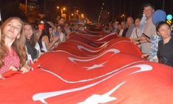 300 metrelik Türk bayrağı ile 19 Mayıs coşkusu...